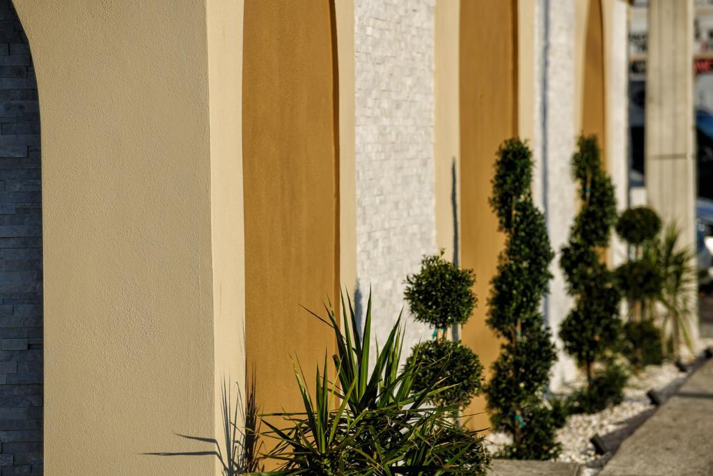Bayview Plaza Waterfront Resort St. Pete Beach Bagian luar foto