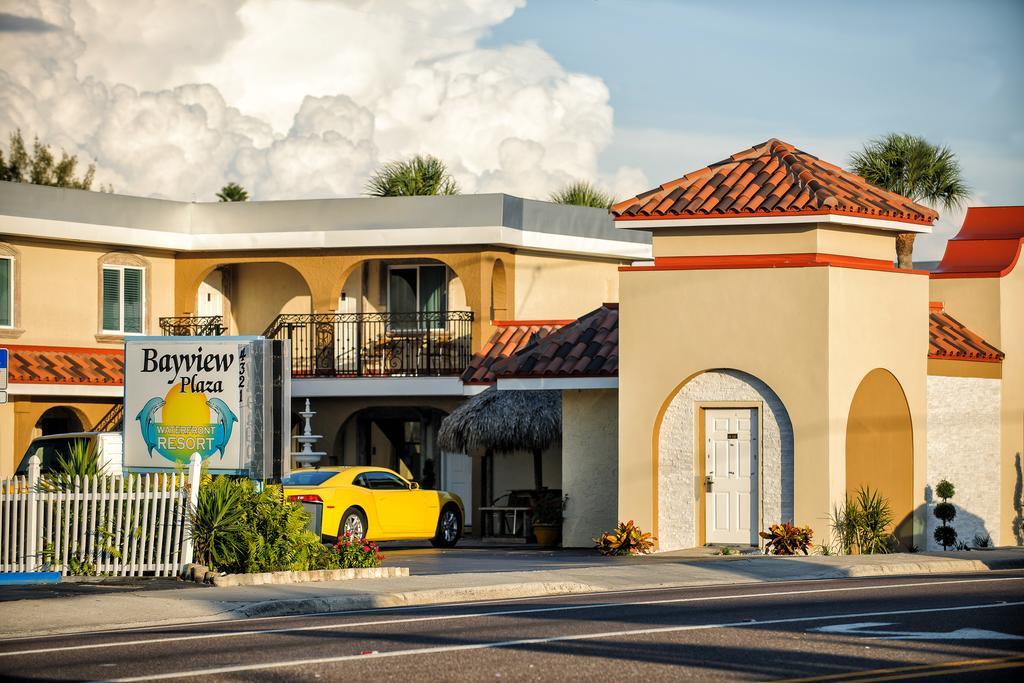 Bayview Plaza Waterfront Resort St. Pete Beach Bagian luar foto