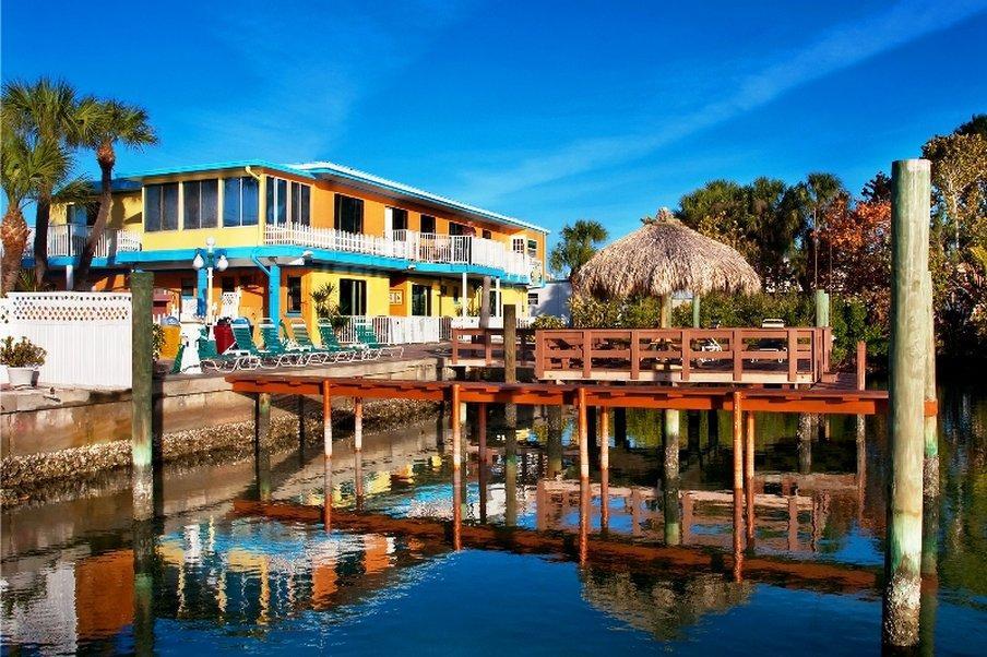 Bayview Plaza Waterfront Resort St. Pete Beach Bagian luar foto
