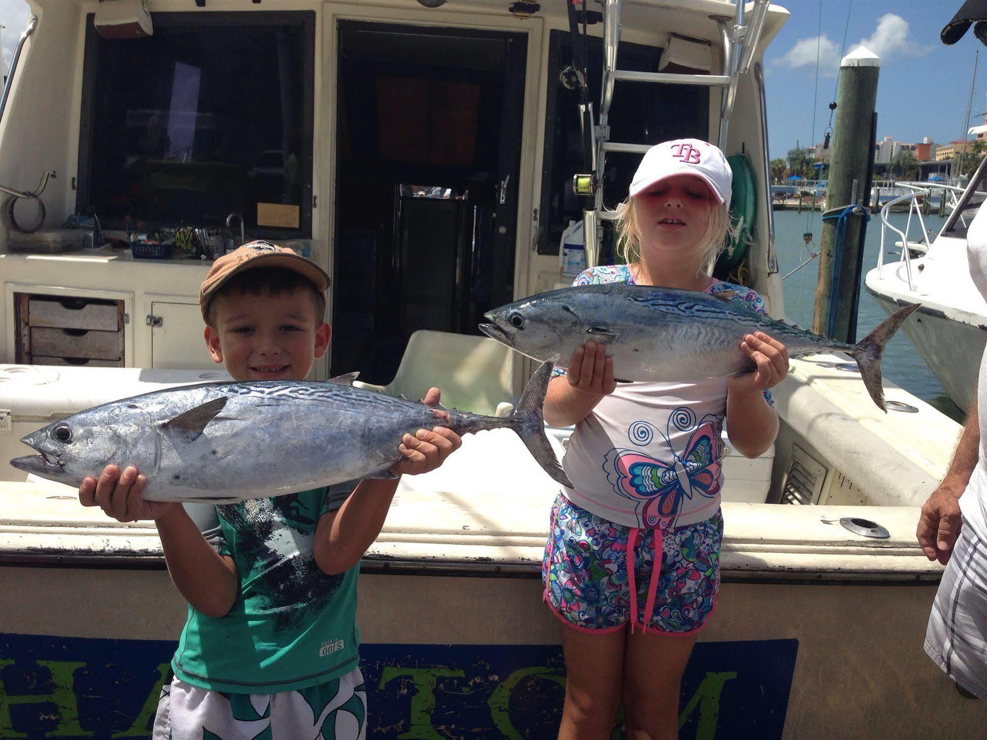 Bayview Plaza Waterfront Resort St. Pete Beach Bagian luar foto
